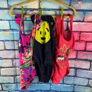 Swimming suits (bundle of 3)